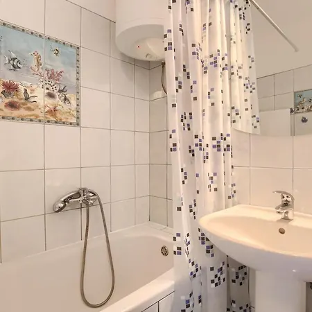 Vedrana Apartment *