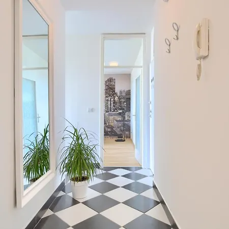 Vedrana Apartment